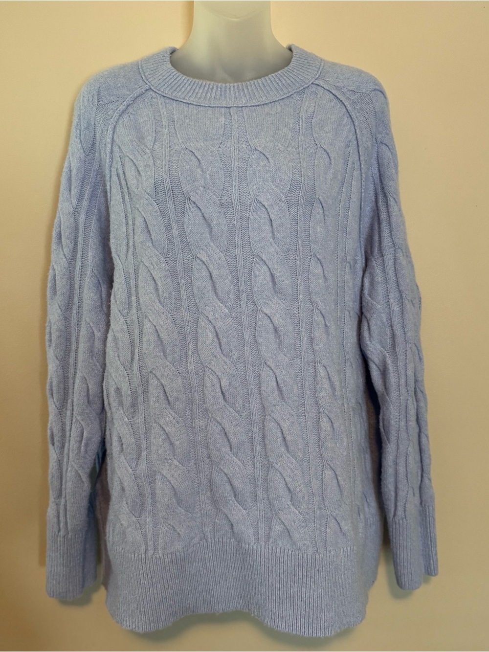 aerie Light Blue Cable Knit Crewneck Sweater Size Medium